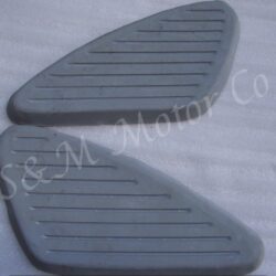 BSA GAS TANK KNEE PAD RUBBER GRIP SET A65 A10 B40 C15 40-8012, 40-8013