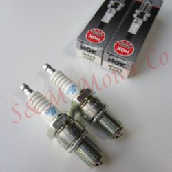 2 NGK SPARK PLUG BR6ES